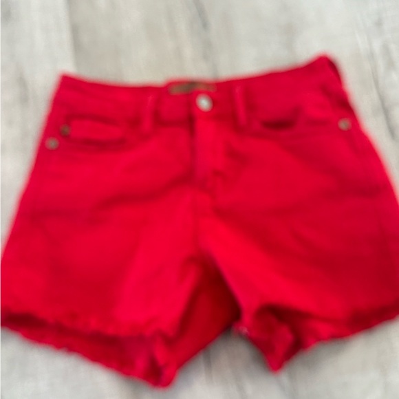 Judy Blue Scarlet Jean Shorts - Picture 4 of 9